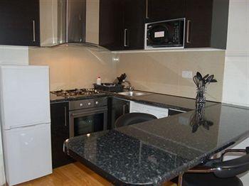 Leinster Gardens Apartments Лондон Экстерьер фото